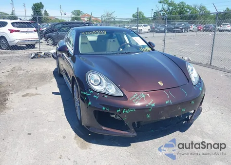 2012 Porsche Panamera S z USA, uszkodzony, nr VIN WP0AB2A75CL060106